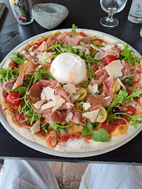 Plats et boissons du Restaurant Pizzeria Le Pizzavore Salignac - n°3