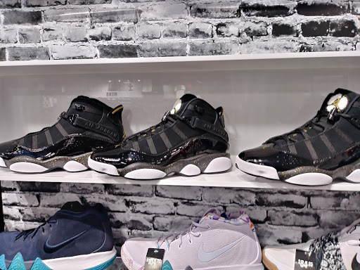 Shopping Mall «Somersville Towne Center», reviews and photos, 2550 Somersville Rd, Antioch, CA 94509, USA