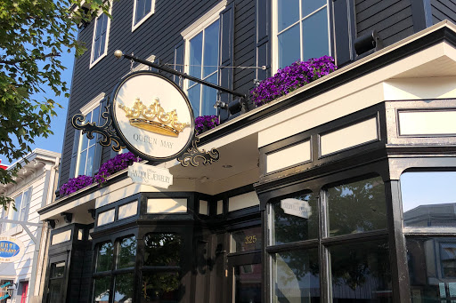Queen May, 523 Lafayette St, Cape May, NJ 08204, USA, 