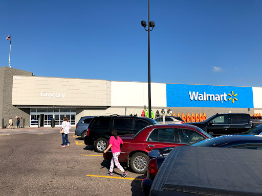 Department Store «Walmart Supercenter», reviews and photos, 5411 2nd Ave, Kearney, NE 68847, USA