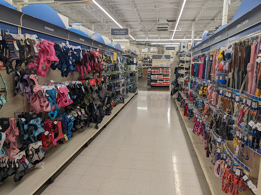 Pet Supply Store «PetSmart», reviews and photos, 5336 Westpointe Plaza Drive, Columbus, OH 43228, USA