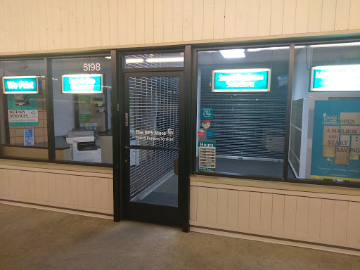 Shipping and Mailing Service «The UPS Store», reviews and photos, 5198 Arlington Ave, Riverside, CA 92504, USA