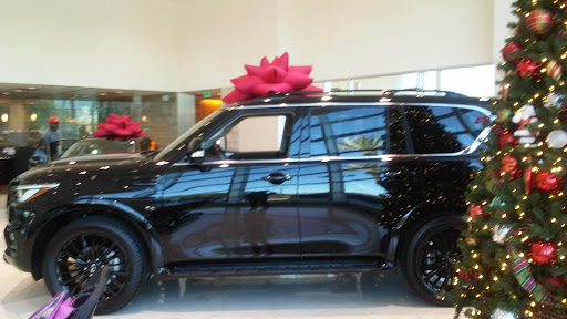 Auto Body Shop «Sewell Collision Center of Houston», reviews and photos, 111 Stage Runn Dr, Houston, TX 77090, USA