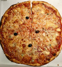Plats et boissons du Pizzas à emporter La Pizz' de l'Octroi à Tournon-sur-Rhône - n°16