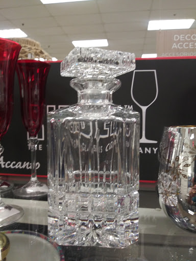 Furniture Store «Rooms To Go & Rooms To Go Kids Furniture Store - Miami International (Doral)», reviews and photos, 10623 NW 12th St, Doral, FL 33172, USA