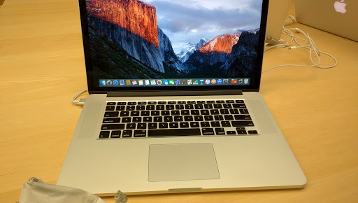 Computer Store «Apple Dadeland», reviews and photos, 7535 Dadeland Mall Cir W, Miami, FL 33156, USA