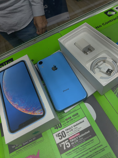 Cell Phone Store «AAA CELLULAR», reviews and photos, 1511 S Bowen Rd, Arlington, TX 76013, USA