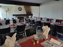 Atmosphère du Restaurant La table du St Hubert à Lormaison - n°3