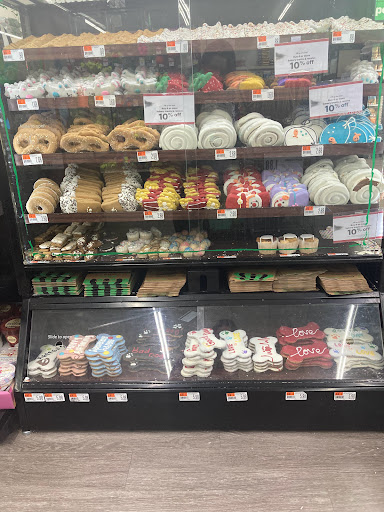 Pet Supply Store «Pet Supplies Plus», reviews and photos, 873 S Main St, Lapeer, MI 48446, USA