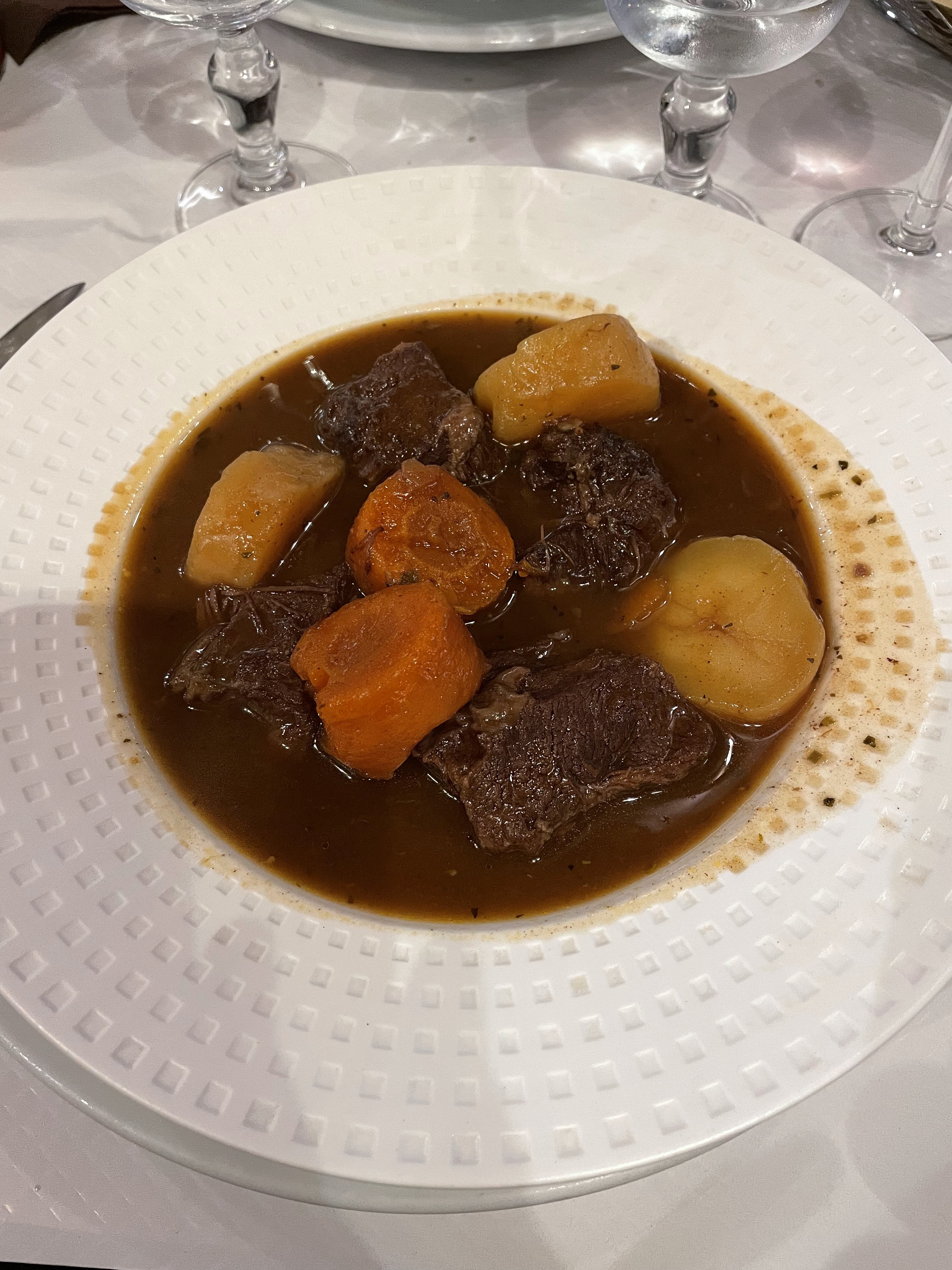 Photo n° 2 de l'avis de Yulia. fait le 24/12/2023 à 23:06