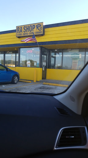 Tobacco Shop «Ra Shop #9 Lafayette», reviews and photos, 1905 NW Evangeline Throughway, Lafayette, LA 70501, USA