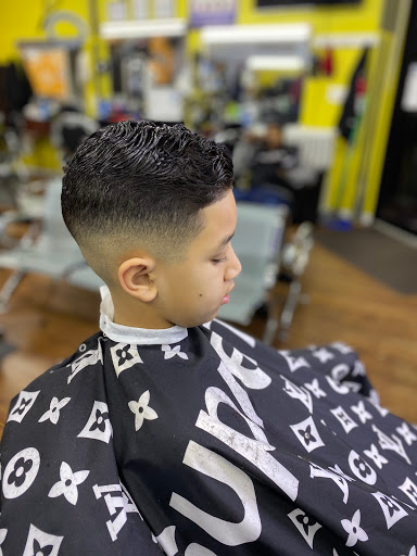 Barber Shop «H D Barber Shop.», reviews and photos, 1264 N 10th St, Reading, PA 19604, USA