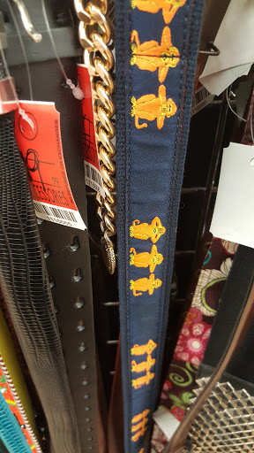 Thrift Store «Red, White & Blue Thrift Store», reviews and photos, 123 Bowie Rd, Laurel, MD 20707, USA