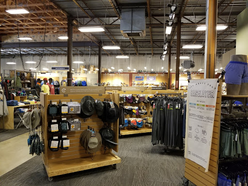 Camping Store «REI», reviews and photos, 13100 W Capitol Dr, Brookfield, WI 53005, USA