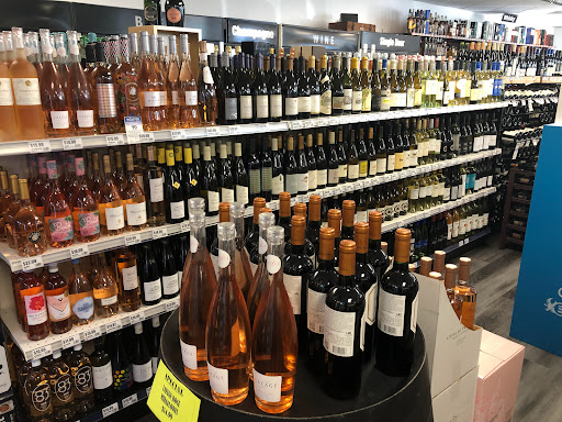 Liquor Store «Miami Beach Liquors», reviews and photos, 814 Alton Rd, Miami Beach, FL 33139, USA
