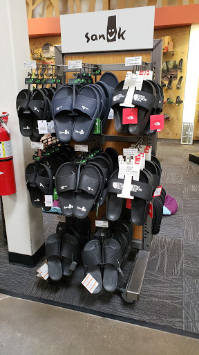 Camping Store «REI», reviews and photos, 6100 Dobbin Rd, Columbia, MD 21045, USA