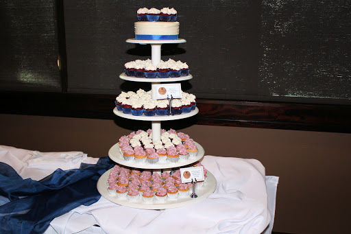 Restaurant «Oak Barrel of Eagle Restaurant and Sports Lounge», reviews and photos, 1065 E Winding Creek Dr, Eagle, ID 83616, USA