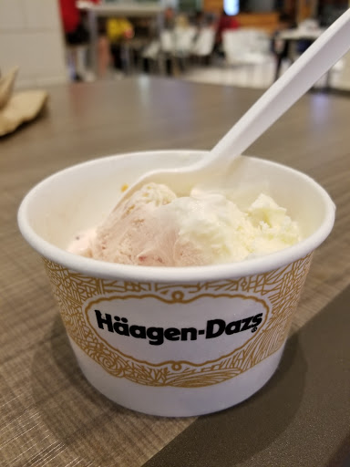 Ice Cream Shop «Haagen-DazsÂ® Ice Cream Shop», reviews and photos, 4400 Sharon Rd, Charlotte, NC 28211, USA