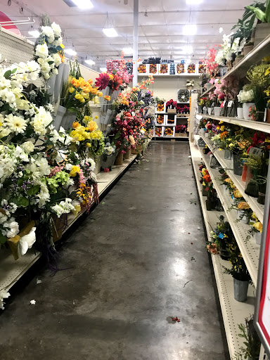 Home Goods Store «At Home», reviews and photos, 2000 Casteel Dr, Coraopolis, PA 15108, USA