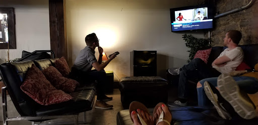 Liquor Store «Downtown Nashville Wine and Spirits», reviews and photos, 178 2nd Ave N, Nashville, TN 37201, USA