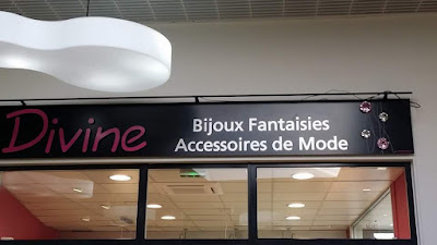 Divine à Aire-sur-la-Lys