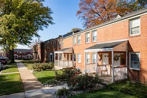 Oak Grove Apartments by OneWall image