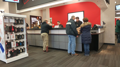 Shopping Mall «Dartmouth Mall», reviews and photos, 200 N Dartmouth Mall, Dartmouth, MA 02747, USA