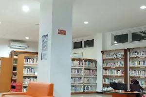 Perpustakaan Umum Kota Surabaya image