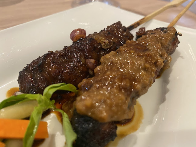 Table at 7 - Singapore