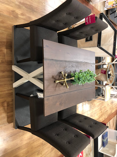 Furniture Store «Ethan Allen», reviews and photos, 8520 Leesburg Pike, Vienna, VA 22182, USA