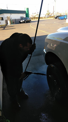 Car Wash «Green Clean Auto Wash», reviews and photos, 1121 Airline Blvd, Portsmouth, VA 23707, USA