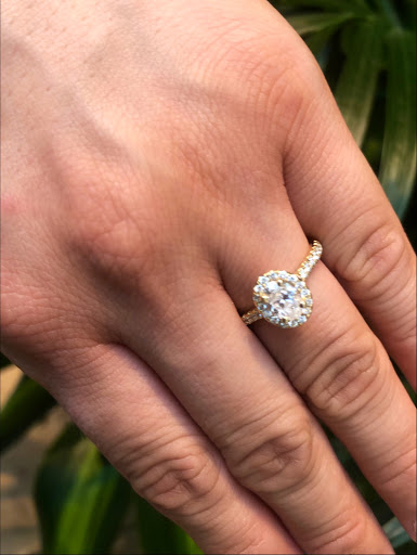 Jeweler «Arabic Jewelry Chicago from Baladna Jewelry», reviews and photos, 4831 N Kedzie Ave, Chicago, IL 60625, USA