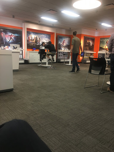 Cell Phone Store «AT&T Authorized Retailer», reviews and photos, 1302 N Tustin St, Orange, CA 92867, USA