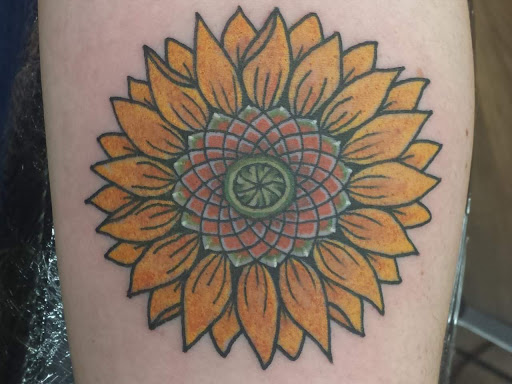 Tattoo Shop «Idle Hands Tattoo & Piercing», reviews and photos, 929 W Douglas Ave, Wichita, KS 67213, USA