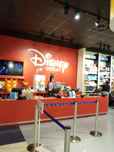 Toy Store «Disney Store», reviews and photos, 433 Opry Mills Dr, Nashville, TN 37214, USA