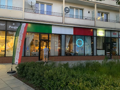 Mała Italia - włoska restauracja i pizzeria w Warszawie Górczewska 24, 01-147 Warszawa, Polska