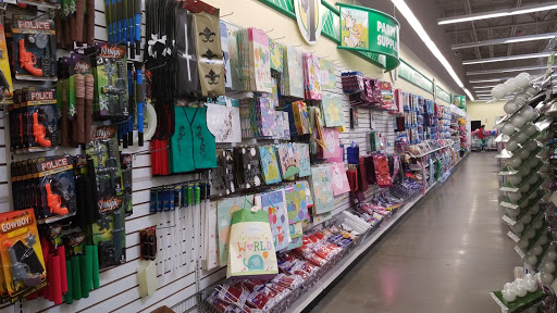 Dollar Store «Dollar Tree», reviews and photos, 25000 Blue Ravine Rd, Folsom, CA 95630, USA