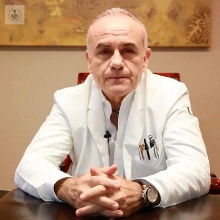 Dr. José Francisco Alexander Meza, Oncólogo