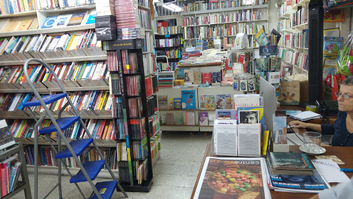 Librerias antiguas en Medellin