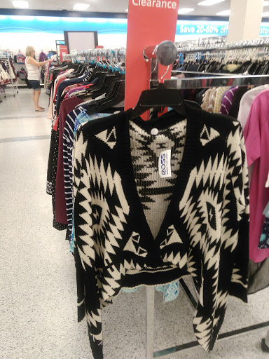 Clothing Store «Ross Dress for Less», reviews and photos, 1082 S Mt Vernon Ave, Colton, CA 92324, USA