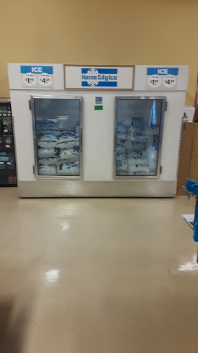 Supermarket «Giant Eagle Supermarket», reviews and photos, 870 N Court St, Medina, OH 44256, USA