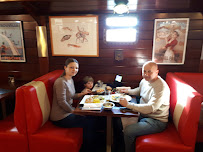 Atmosphère du Restaurant de poisson Le Chatillon à Boulogne-sur-Mer - n°19