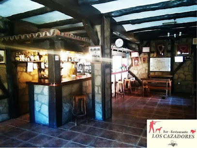 Restaurante los cazadores - Av. Salamanca, 2, 10892 San Martín de Trevejo, Cáceres, Spain