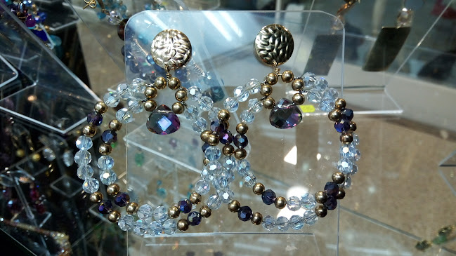 Joyitas A Mano by J. Rivas Diseñadora