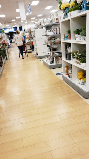 Department Store «Marshalls», reviews and photos, 550 Kinderkamack Rd, Emerson, NJ 07630, USA