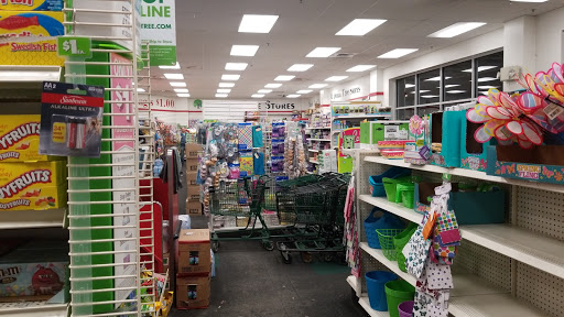 Dollar Store «Dollar Tree», reviews and photos, 7180 Cradlerock Way, Columbia, MD 21045, USA
