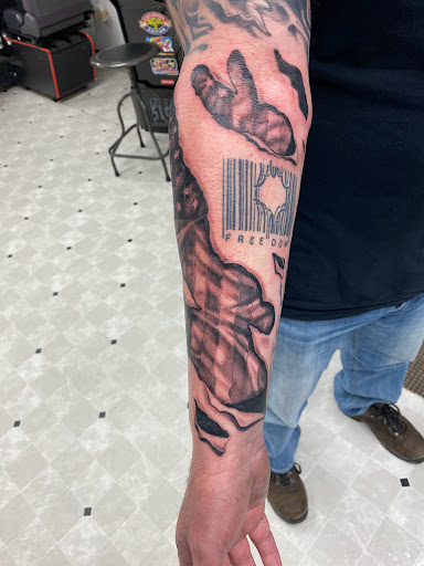 Explore fishnet tattoo ideas, creative tattoo ideas in Orland, available at K1LL3R ARTW0RK