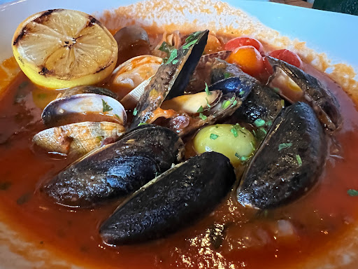 Brunos Italian Kitchen