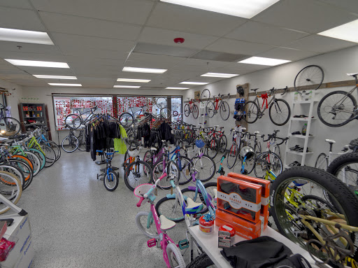 Bicycle Store «Lifestyle Cycle», reviews and photos, 326 S Milwaukee Ave, Libertyville, IL 60048, USA
