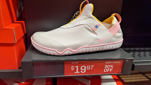 Clothing Store «Nike Factory Store», reviews and photos, 29300 Hempstead Rd #501, Cypress, TX 77433, USA